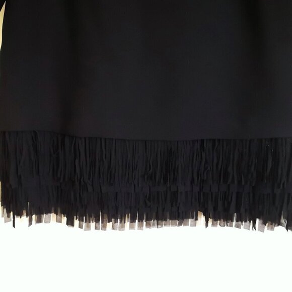 Banana Republic Crepe Fringe Hem Black Top Size M - Picture 5 of 6